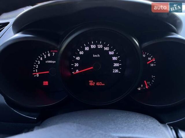 Киа Soul, объемом двигателя 1.6 л и пробегом 185 тыс. км за 5500 $, фото 20 на Automoto.ua
