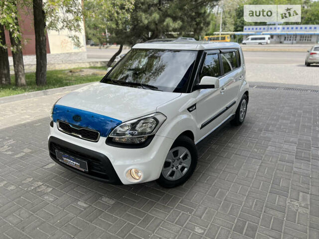 Киа Soul, объемом двигателя 1.6 л и пробегом 80 тыс. км за 7600 $, фото 22 на Automoto.ua