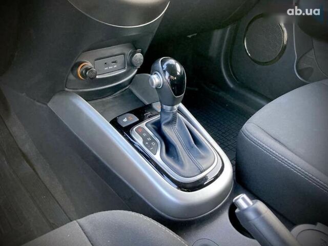 Киа Soul, объемом двигателя 1.6 л и пробегом 48 тыс. км за 11999 $, фото 9 на Automoto.ua