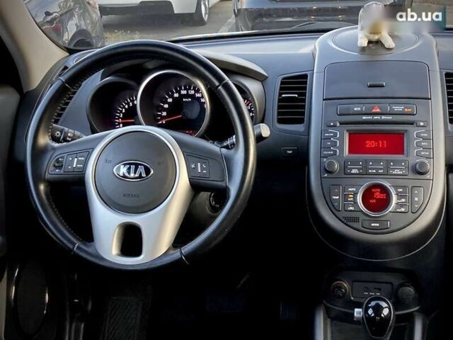 Киа Soul, объемом двигателя 1.6 л и пробегом 48 тыс. км за 11999 $, фото 12 на Automoto.ua