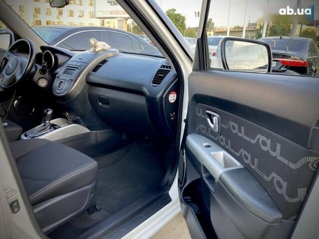 Киа Soul, объемом двигателя 1.6 л и пробегом 48 тыс. км за 11999 $, фото 2 на Automoto.ua