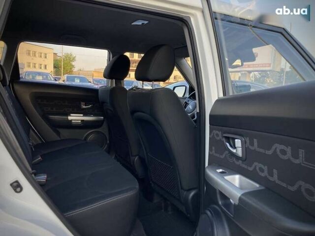 Киа Soul, объемом двигателя 1.6 л и пробегом 48 тыс. км за 11999 $, фото 3 на Automoto.ua