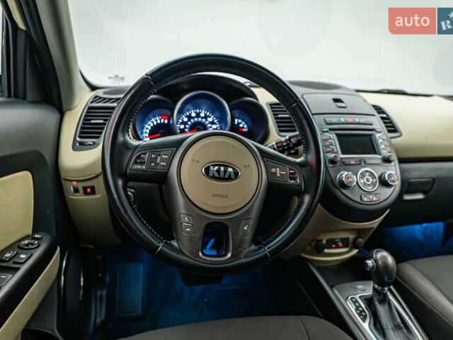 Киа Soul, объемом двигателя 2 л и пробегом 101 тыс. км за 9934 $, фото 11 на Automoto.ua