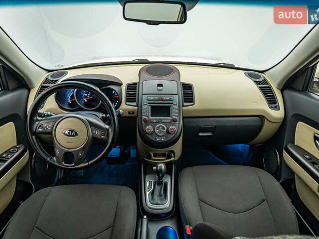 Киа Soul, объемом двигателя 2 л и пробегом 101 тыс. км за 9934 $, фото 9 на Automoto.ua