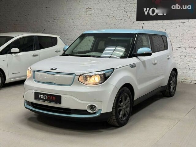 Киа Soul, объемом двигателя 0 л и пробегом 101 тыс. км за 7500 $, фото 4 на Automoto.ua