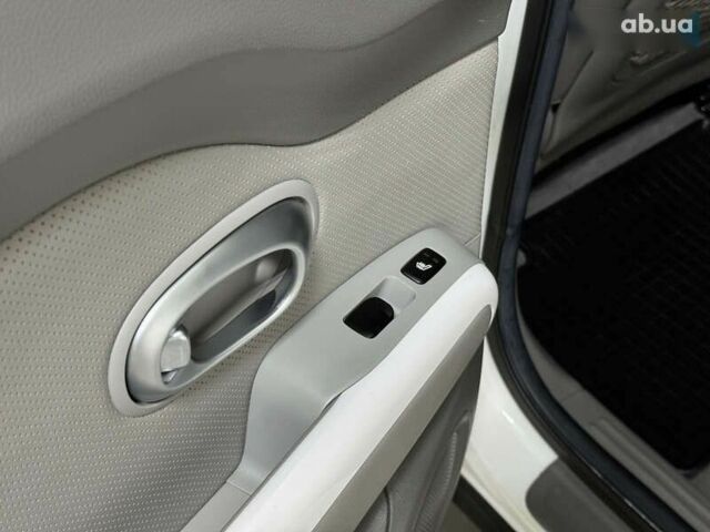 Киа Soul, объемом двигателя 0 л и пробегом 101 тыс. км за 7500 $, фото 29 на Automoto.ua