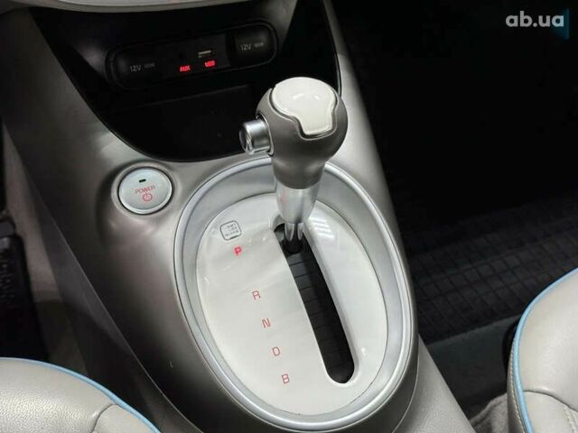 Киа Soul, объемом двигателя 0 л и пробегом 101 тыс. км за 7500 $, фото 25 на Automoto.ua