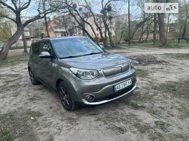 Кіа Soul, об'ємом двигуна 0 л та пробігом 118 тис. км за 9400 $, фото 27 на Automoto.ua