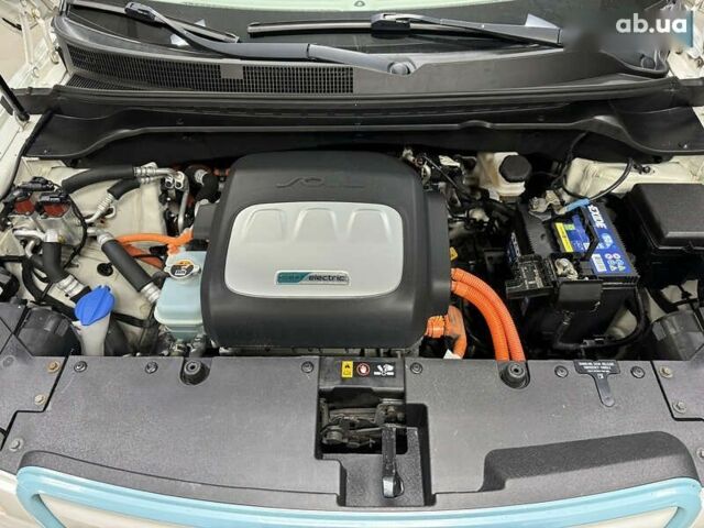 Киа Soul, объемом двигателя 0 л и пробегом 101 тыс. км за 7500 $, фото 10 на Automoto.ua