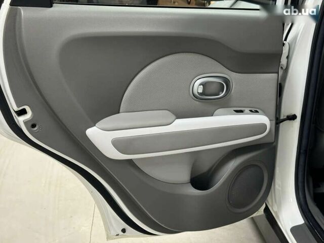Киа Soul, объемом двигателя 0 л и пробегом 101 тыс. км за 7500 $, фото 28 на Automoto.ua