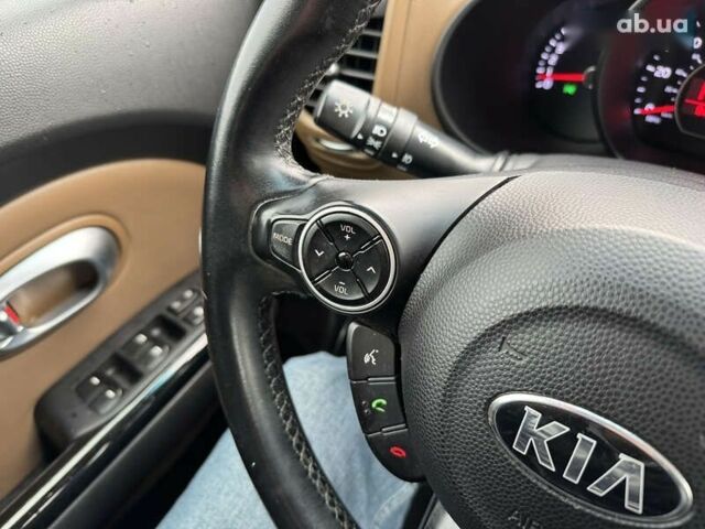 Киа Soul, объемом двигателя 2 л и пробегом 166 тыс. км за 11790 $, фото 19 на Automoto.ua