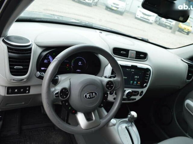 Киа Soul, объемом двигателя 0 л и пробегом 89 тыс. км за 9700 $, фото 5 на Automoto.ua