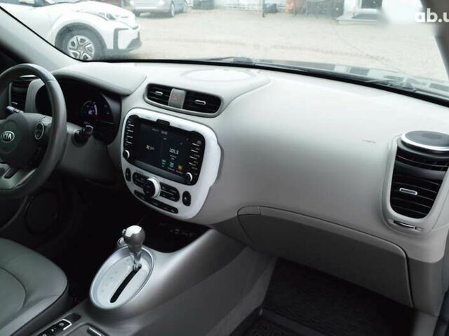 Киа Soul, объемом двигателя 0 л и пробегом 89 тыс. км за 9700 $, фото 17 на Automoto.ua