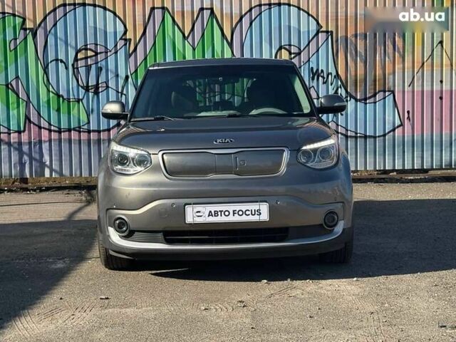 Киа Soul, объемом двигателя 0 л и пробегом 138 тыс. км за 12890 $, фото 3 на Automoto.ua