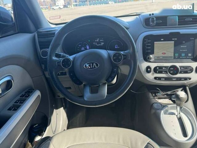Киа Soul, объемом двигателя 0 л и пробегом 138 тыс. км за 12890 $, фото 11 на Automoto.ua