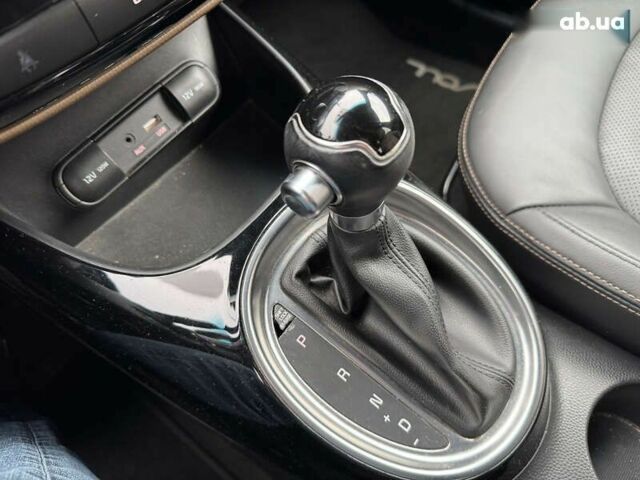 Киа Soul, объемом двигателя 2 л и пробегом 166 тыс. км за 11790 $, фото 21 на Automoto.ua