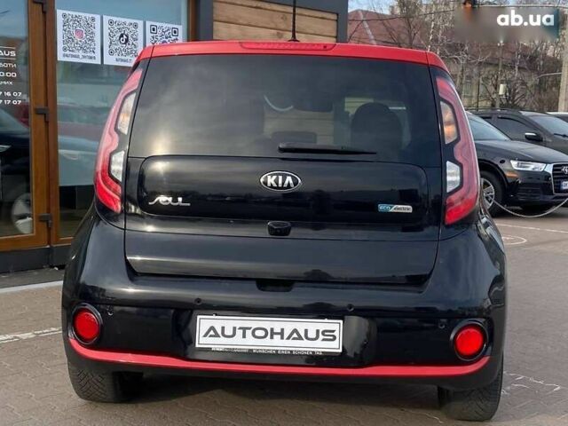 Киа Soul, объемом двигателя 0 л и пробегом 94 тыс. км за 5999 $, фото 6 на Automoto.ua