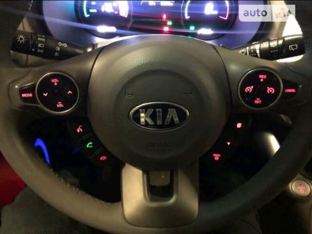 Киа Soul, объемом двигателя 0 л и пробегом 88 тыс. км за 12500 $, фото 8 на Automoto.ua