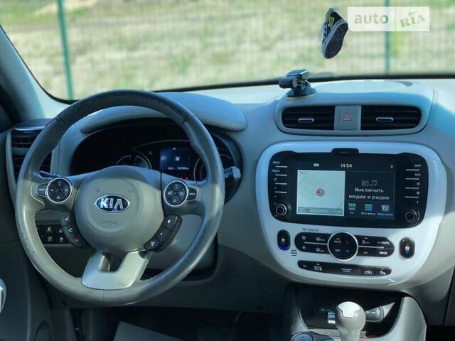 Киа Soul, объемом двигателя 0 л и пробегом 91 тыс. км за 7990 $, фото 33 на Automoto.ua