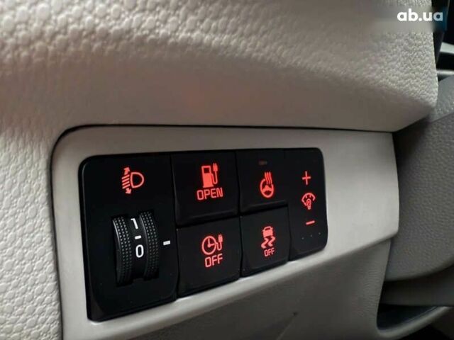 Киа Soul, объемом двигателя 0 л и пробегом 141 тыс. км за 10444 $, фото 22 на Automoto.ua