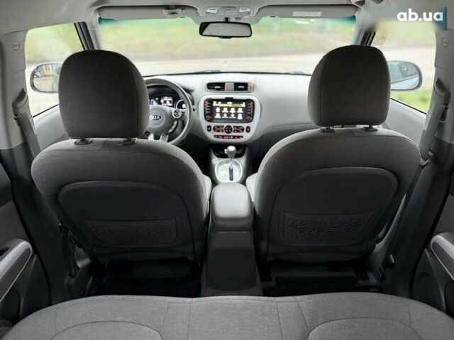 Киа Soul, объемом двигателя 0 л и пробегом 141 тыс. км за 10444 $, фото 12 на Automoto.ua