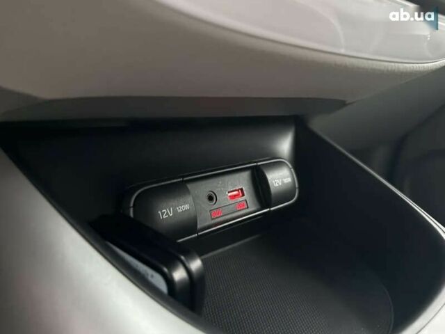 Киа Soul, объемом двигателя 0 л и пробегом 141 тыс. км за 10444 $, фото 25 на Automoto.ua