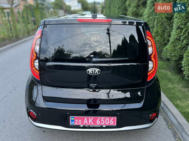 Киа Soul 2017 в Виннице на Automoto.ua Киа Soul, объемом двигателя 0 л и пробегом 138 тыс. км за 9999 $, фото 38 на Automoto.ua