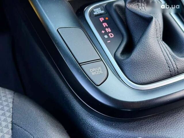 Киа Soul, объемом двигателя 2 л и пробегом 121 тыс. км за 13990 $, фото 26 на Automoto.ua