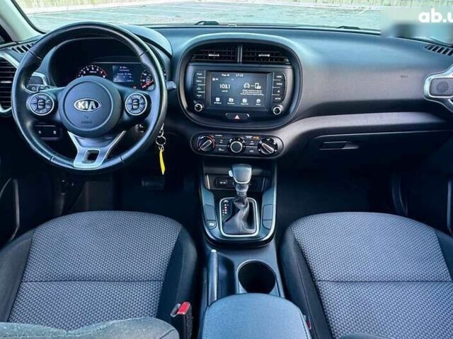 Киа Soul, объемом двигателя 2 л и пробегом 121 тыс. км за 13990 $, фото 22 на Automoto.ua