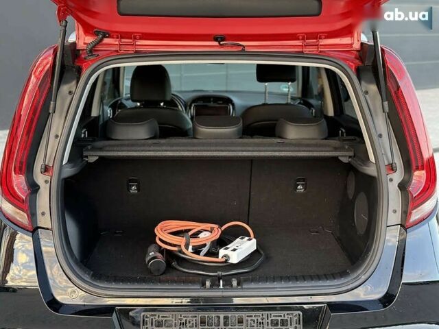 Кіа Soul, об'ємом двигуна 0 л та пробігом 110 тис. км за 17900 $, фото 10 на Automoto.ua