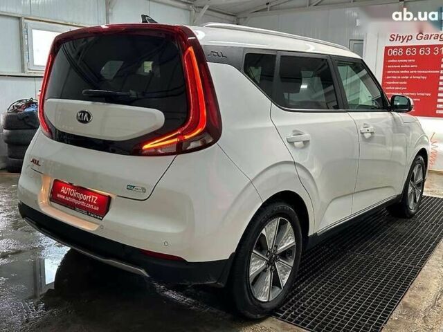 Кіа Soul, об'ємом двигуна 0 л та пробігом 44 тис. км за 20700 $, фото 26 на Automoto.ua