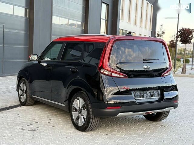 Кіа Soul, об'ємом двигуна 0 л та пробігом 110 тис. км за 17900 $, фото 5 на Automoto.ua