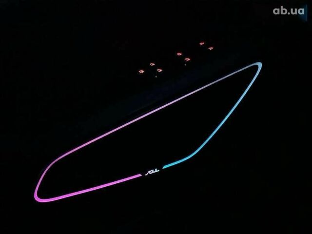 Кіа Soul, об'ємом двигуна 0 л та пробігом 44 тис. км за 20700 $, фото 6 на Automoto.ua