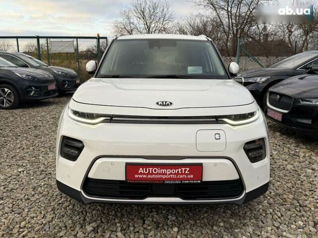 Киа Soul, объемом двигателя 0 л и пробегом 26 тыс. км за 21500 $, фото 13 на Automoto.ua