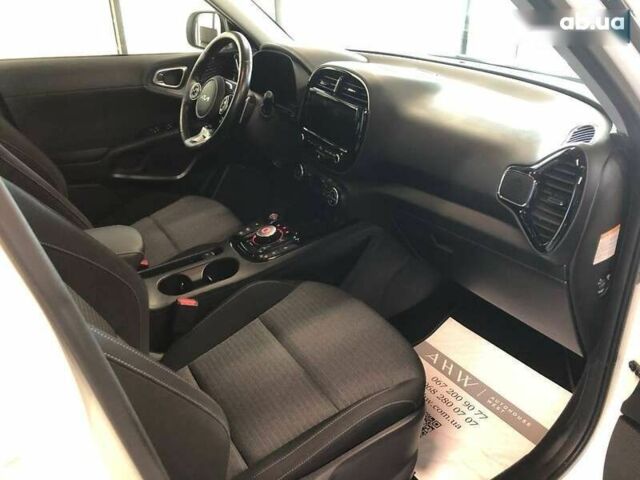 Киа Soul, объемом двигателя 0 л и пробегом 40 тыс. км за 17690 $, фото 24 на Automoto.ua