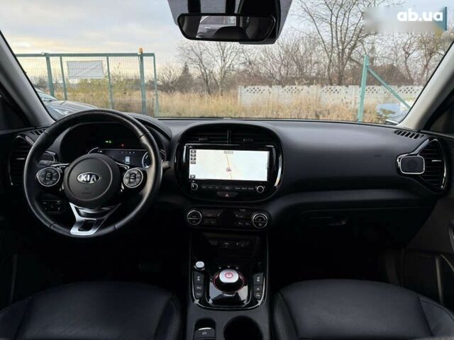 Киа Soul, объемом двигателя 0 л и пробегом 26 тыс. км за 21500 $, фото 3 на Automoto.ua