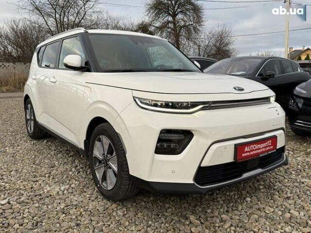 Киа Soul, объемом двигателя 0 л и пробегом 26 тыс. км за 21500 $, фото 24 на Automoto.ua