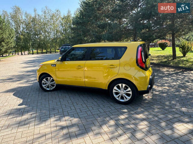 Жовтий Кіа Soul, об'ємом двигуна 2 л та пробігом 260 тис. км за 8700 $, фото 6 на Automoto.ua