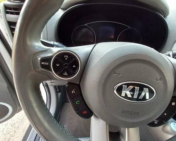 Желтый Киа Soul, объемом двигателя 0 л и пробегом 91 тыс. км за 7559 $, фото 43 на Automoto.ua