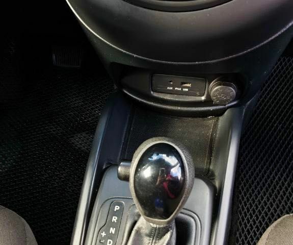 Сірий Кіа Soul, об'ємом двигуна 1.6 л та пробігом 184 тис. км за 8500 $, фото 15 на Automoto.ua