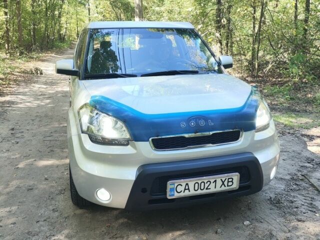 Сірий Кіа Soul, об'ємом двигуна 1.6 л та пробігом 209 тис. км за 7800 $, фото 3 на Automoto.ua