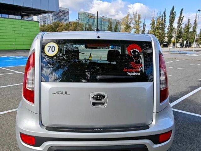 Сірий Кіа Soul, об'ємом двигуна 1.6 л та пробігом 184 тис. км за 8500 $, фото 6 на Automoto.ua