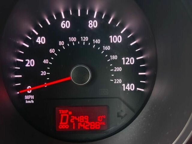 Сірий Кіа Soul, об'ємом двигуна 1.6 л та пробігом 184 тис. км за 8500 $, фото 18 на Automoto.ua