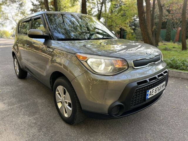 Киа Soul 2014 в Днепре (Днепропетровске) на Automoto.ua Серый Киа Soul, объемом двигателя 1.6 л и пробегом 190 тыс. км за 8950 $, фото 2 на Automoto.ua
