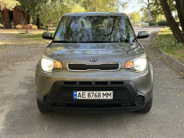 Киа Soul 2014 в Днепре (Днепропетровске) на Automoto.ua Серый Киа Soul, объемом двигателя 1.6 л и пробегом 190 тыс. км за 8950 $, фото 1 на Automoto.ua