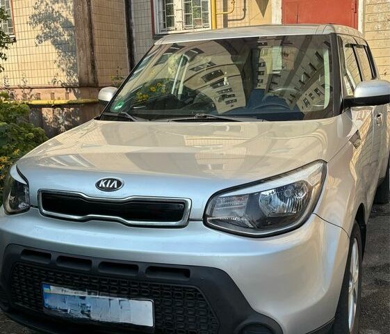Серый Киа Soul, объемом двигателя 1.6 л и пробегом 228 тыс. км за 9000 $, фото 1 на Automoto.ua