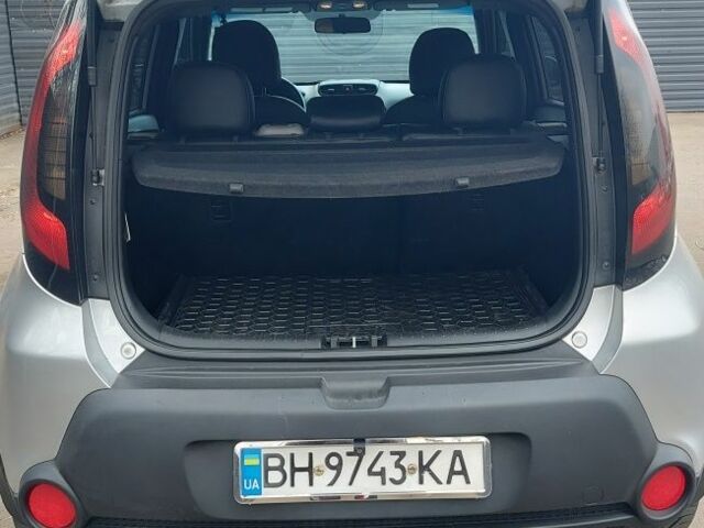 Сірий Кіа Soul, об'ємом двигуна 2 л та пробігом 178 тис. км за 10800 $, фото 16 на Automoto.ua