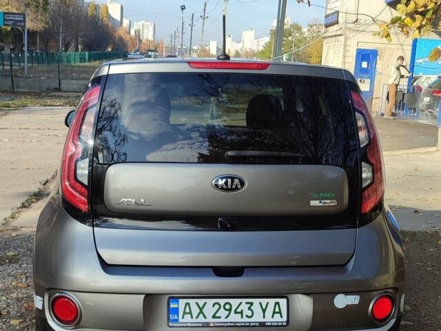 Серый Киа Soul, объемом двигателя 0 л и пробегом 78 тыс. км за 7100 $, фото 6 на Automoto.ua