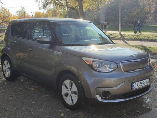 Серый Киа Soul, объемом двигателя 0 л и пробегом 78 тыс. км за 7100 $, фото 9 на Automoto.ua