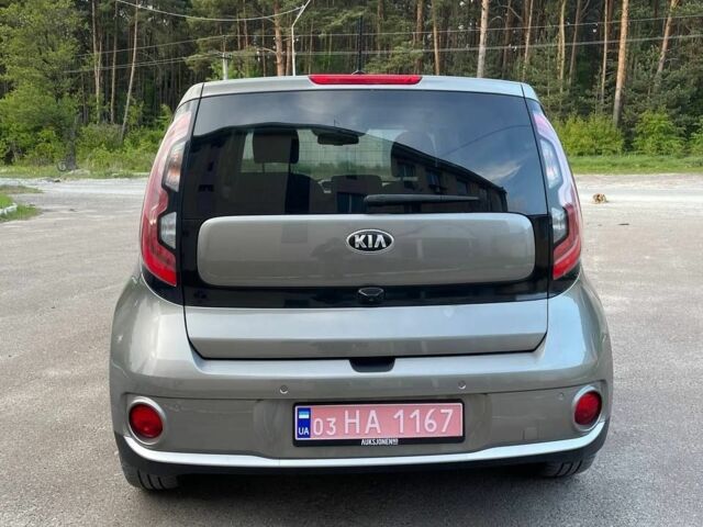 Серый Киа Soul, объемом двигателя 0 л и пробегом 117 тыс. км за 6500 $, фото 4 на Automoto.ua